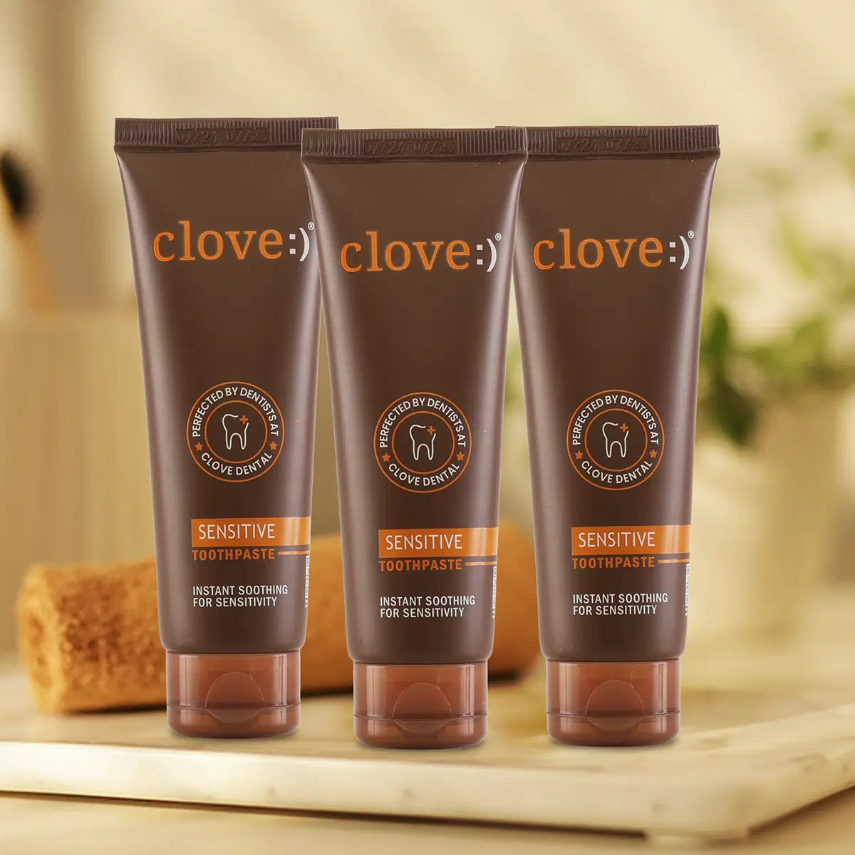 Clove Sensitive Toothpaste for Hot & Cold Tooth Sensitivity & Enamel Protection - Image 13